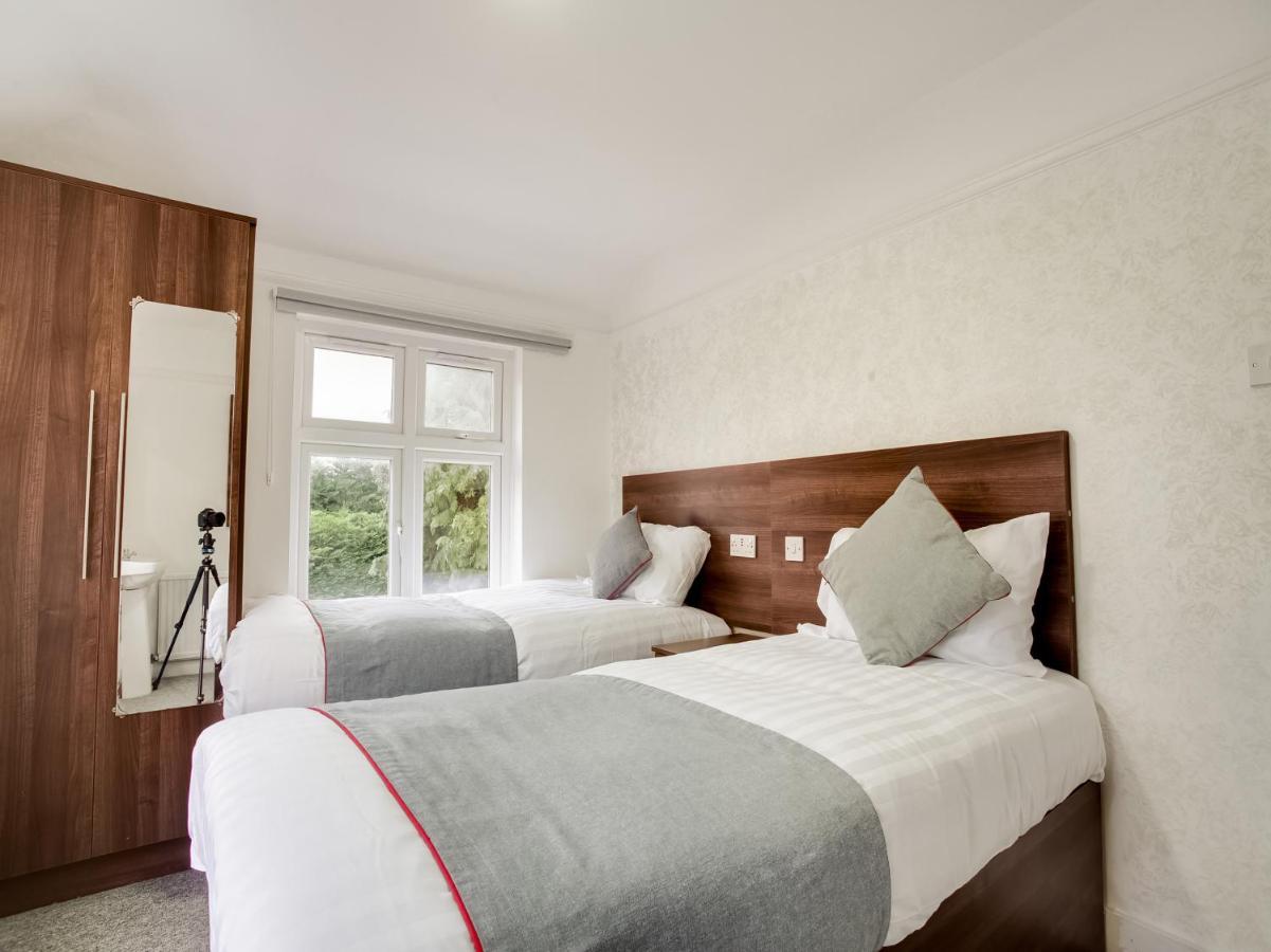 אוקסברידג' Oyo Brunel Hotel מראה חיצוני תמונה
